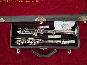 Elkhart Clarinet Elkhart Band Instrument Company Metal Clarinet Circa 1924-1925